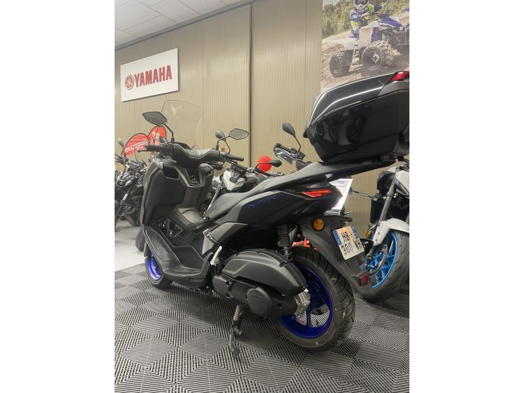 YAMAHA NMAX 125