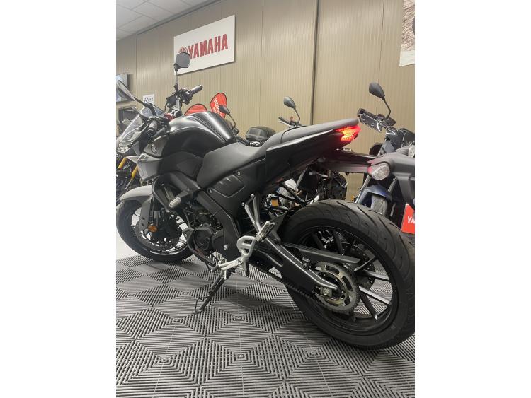 YAMAHA MT-125 ABS