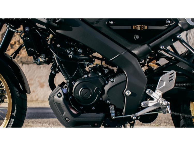 YAMAHA XSR 125 Legacy