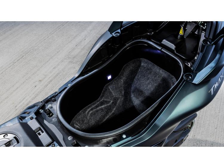 YAMAHA TMAX 560 TECH MAX