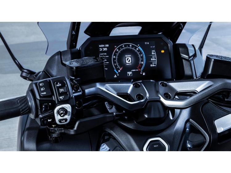 YAMAHA TMAX 560 TECH MAX