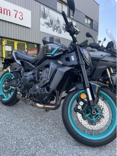 YAMAHA MT-09  Y-AMT