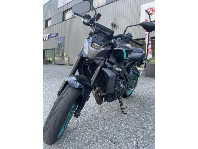 YAMAHA MT-09  Y-AMT